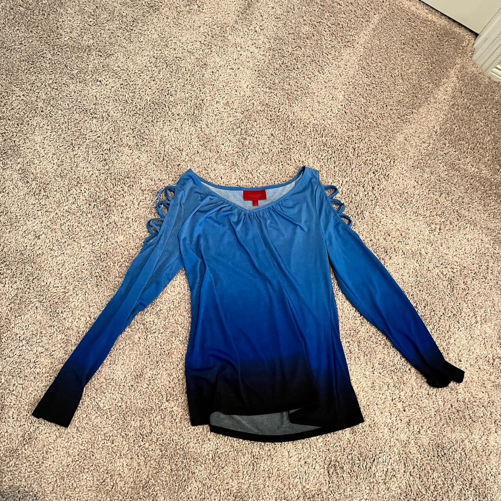 Jennifer Lopez shirt